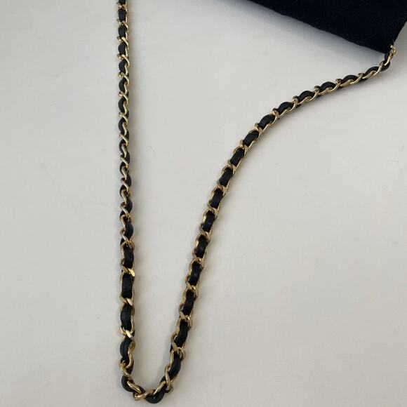 Vintage Chanel shoulder shoulder bag half flap - Picture 5 of 8